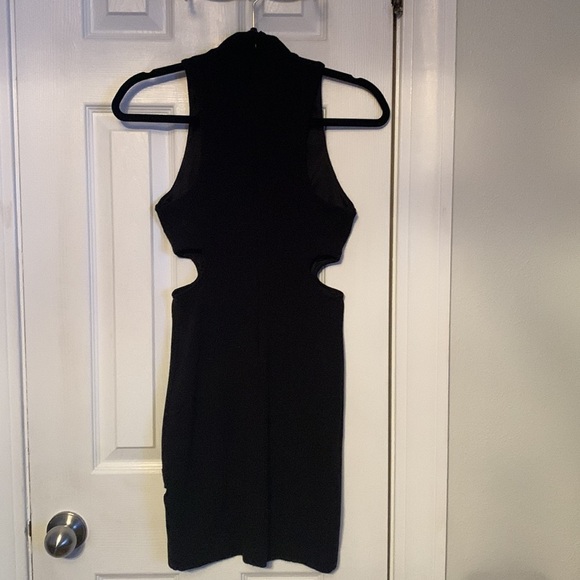Forever 21 Black Mock Neck Dress Size S - Picture 3 of 5